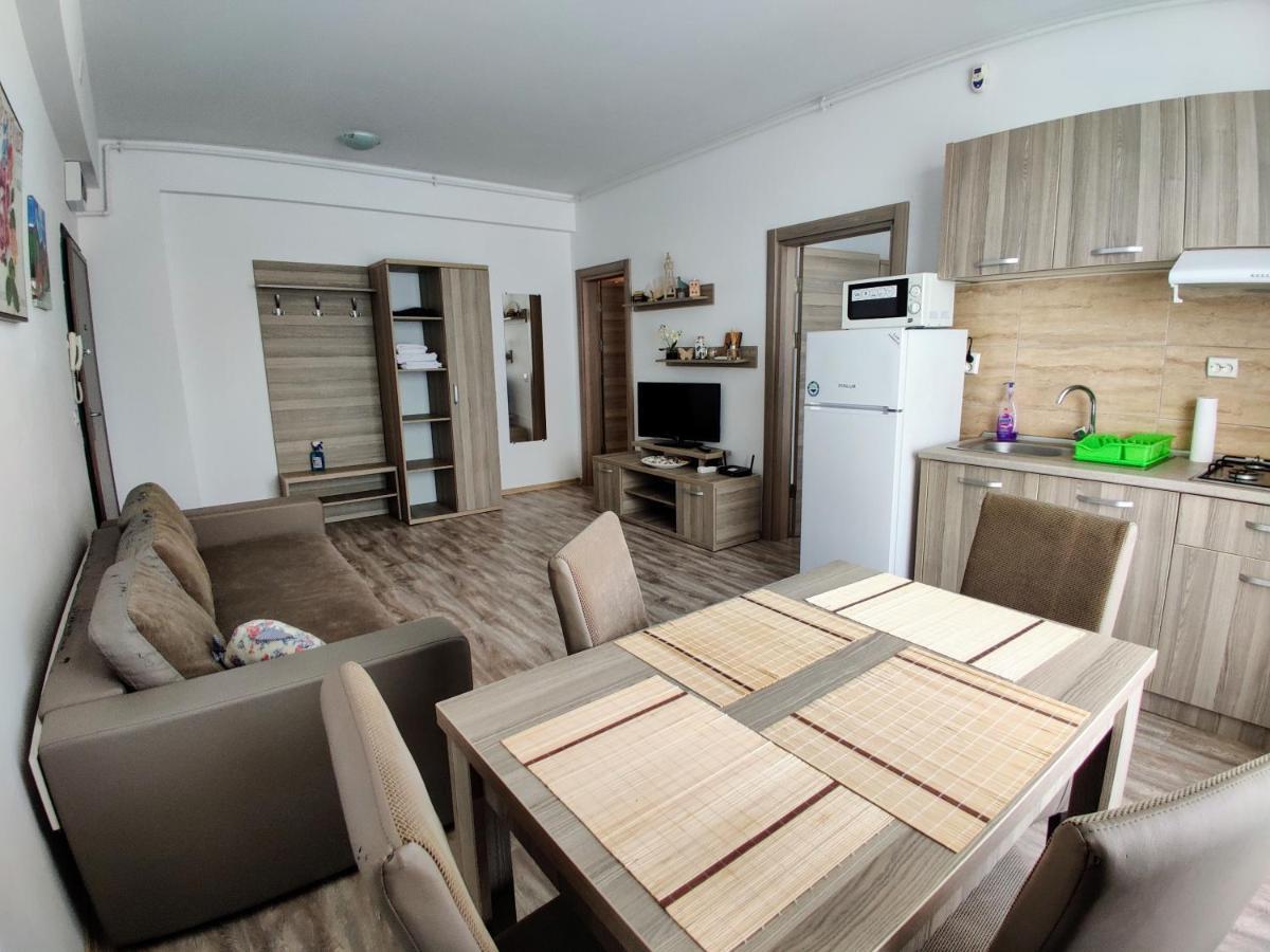 Summerland Beach&Sun Apartments Mamaia Buitenkant foto