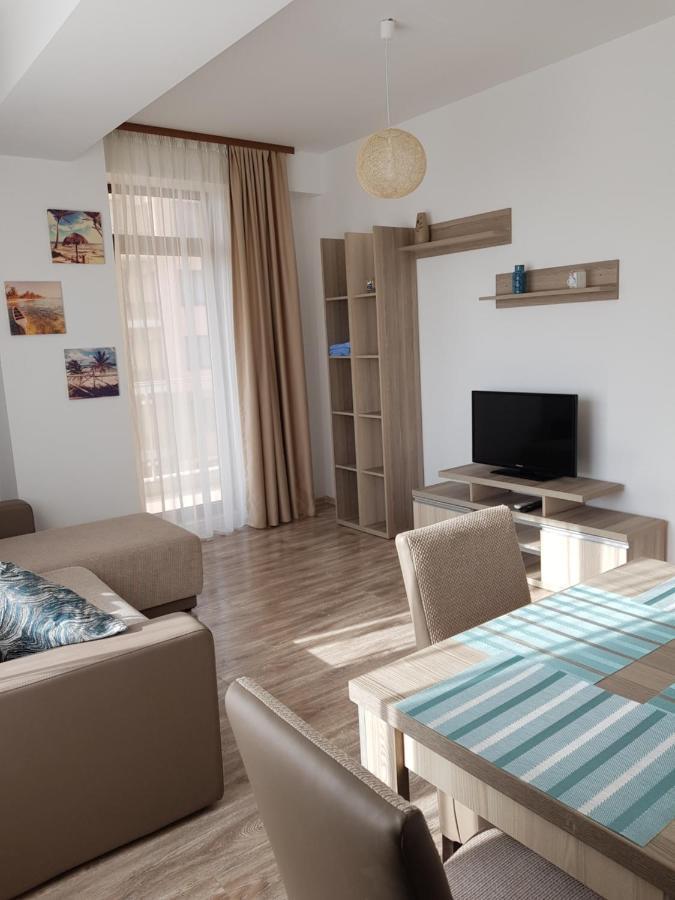 Summerland Beach&Sun Apartments Mamaia Buitenkant foto