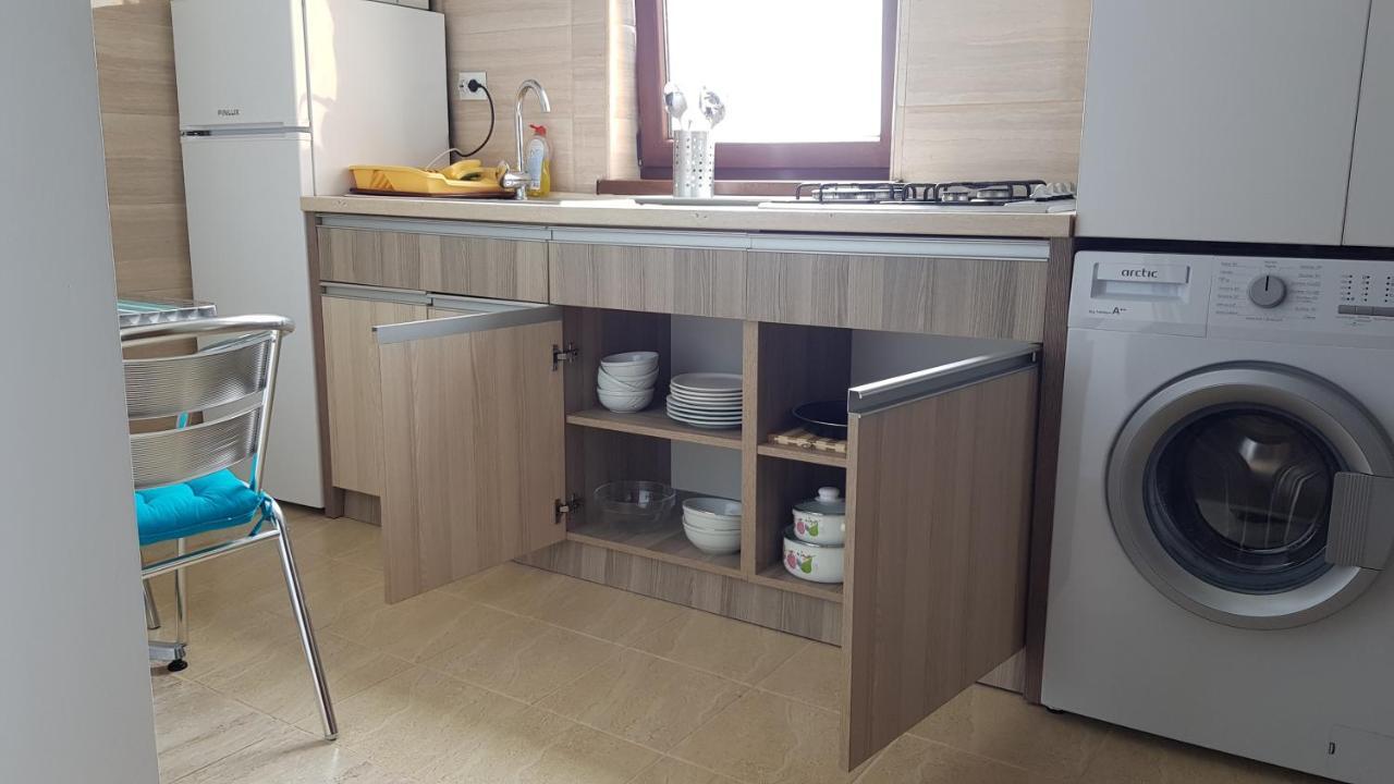Summerland Beach&Sun Apartments Mamaia Buitenkant foto